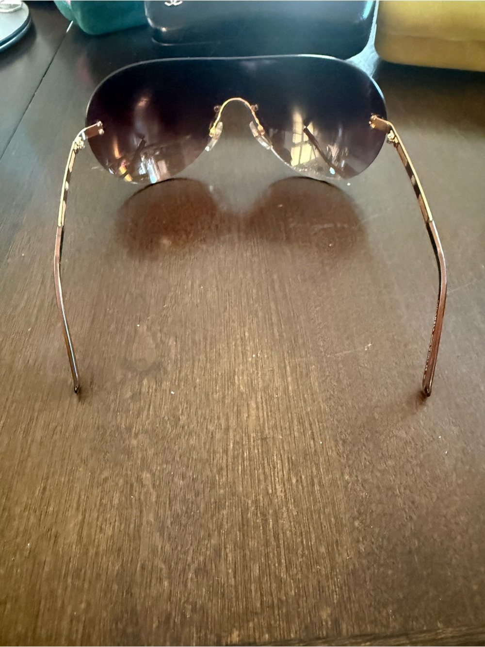 CHANEL Oversized Rimless Sunglasses in Gradient Purple with Gold CC Accents - Picture 12 of 14